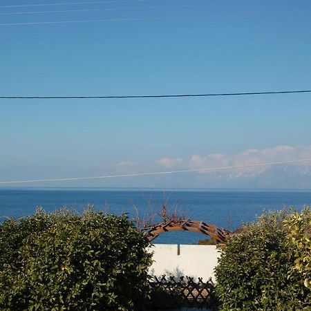 Villa Sul Mare Chalkís Eksteriør billede